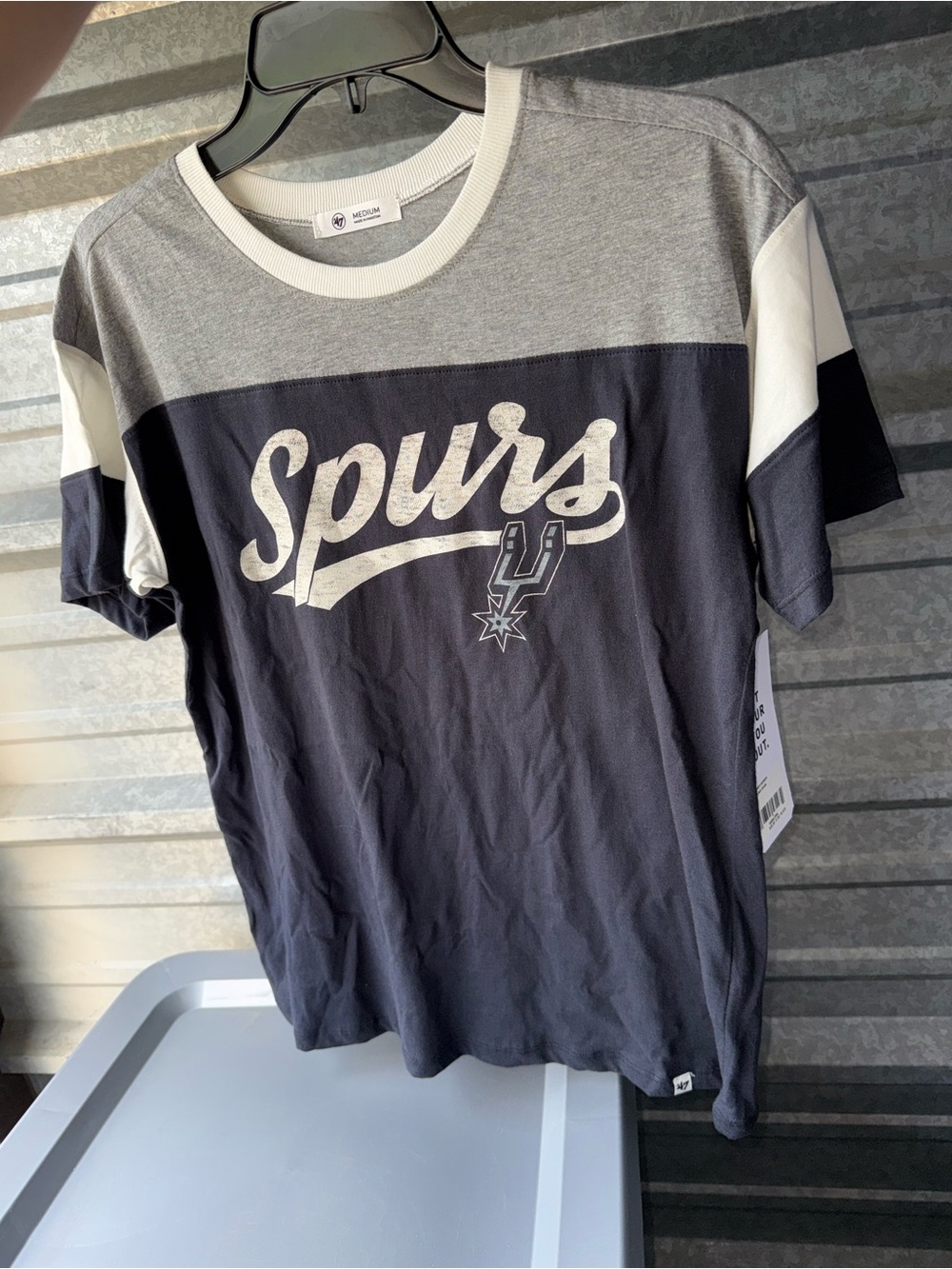 Women’s San Antonio Spurs t-shirt